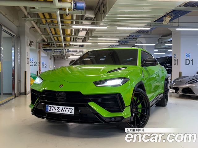 Lamborghini Urus из Кореи Encar