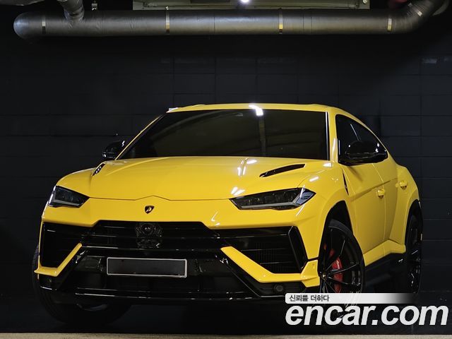 Lamborghini Urus 4.0 V8 S — пробег 6 800 км — фото 1 из 5