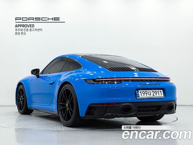Porsche 911 Carrera 4 GTS — пробег 18 770 км — фото 2 из 5