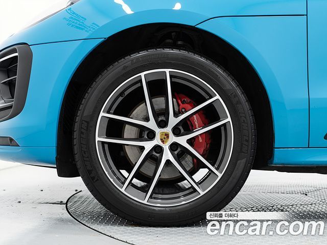 Porsche Macan 2.9 S — пробег 38 890 км — фото 5 из 5