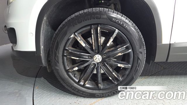 Volkswagen Tiguan из Кореи Encar