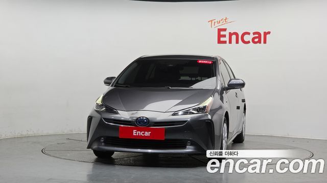 Toyota Prius из Кореи Encar