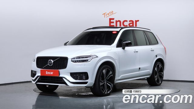 Volvo XC90 T8 R-Design Hybrid — пробег 69 577 км — фото 1 из 5