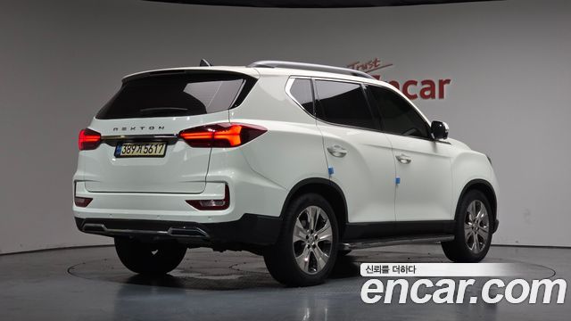 Ssangyong Rexton из Кореи Encar
