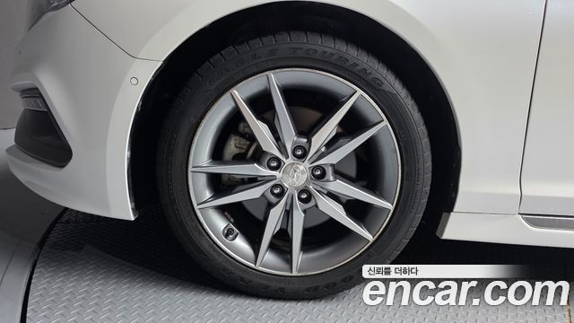 Hyundai Sonata 2.0 Turbo Exclusive — пробег 96 335 км — фото 5 из 5