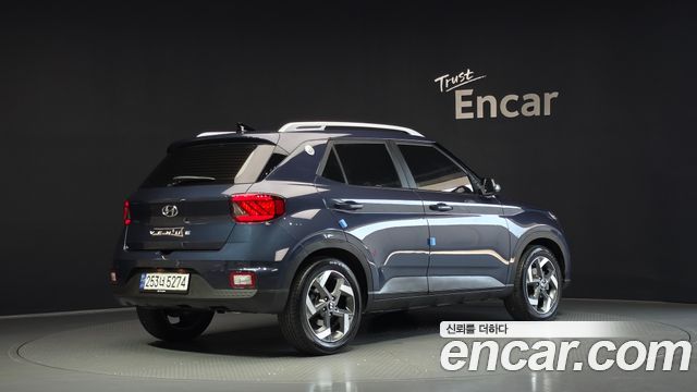 Hyundai Venue из Кореи Encar