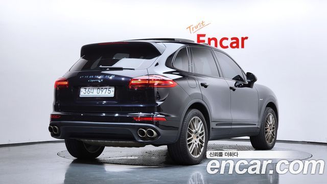 Porsche Cayenne 4.2 S Diesel 958 — пробег 125 170 км — фото 2 из 5