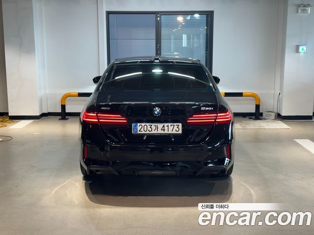 BMW 5-Series 530i xDrive — пробег 16 854 км — фото 3 из 5