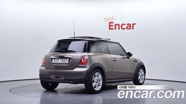 Mini Cooper из Кореи Encar