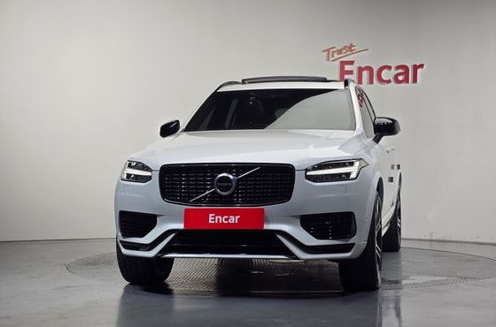 Volvo XC90 T8 R-Design Hybrid — пробег 174 328 км — фото 3 из 5