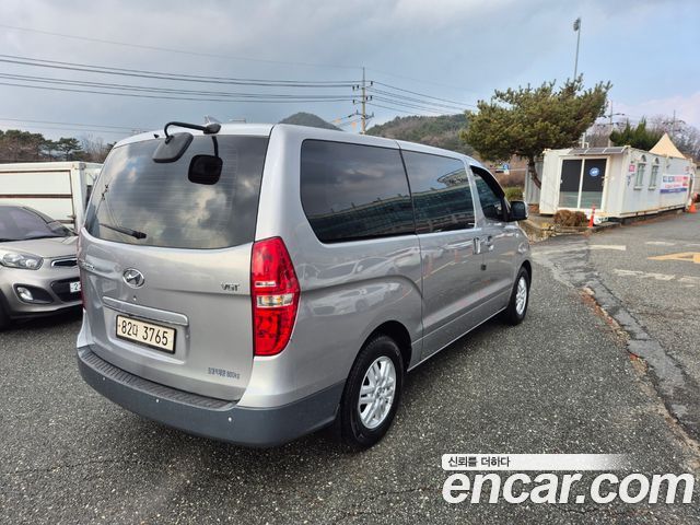 Hyundai Starex 3-Seater VAN Modern — пробег 261 428 км — фото 5 из 5