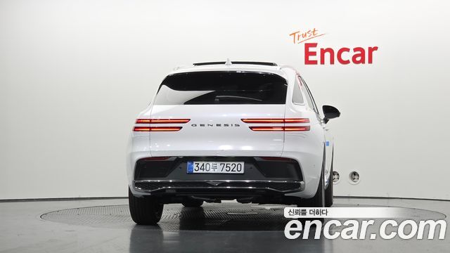 Genesis GV70 из Кореи Encar