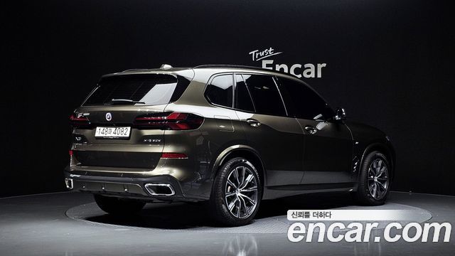 BMW X5 xDrive 30d M Sport — пробег 118 109 км — фото 2 из 5