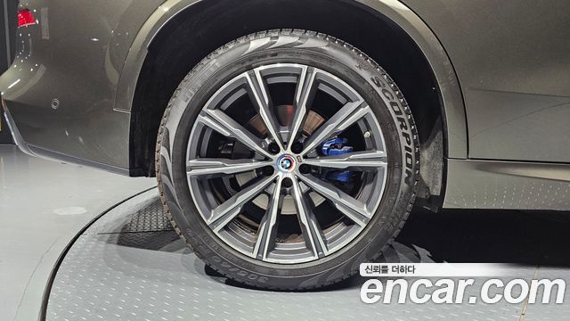 BMW X5 xDrive 30d M Sport — пробег 118 109 км — фото 5 из 5