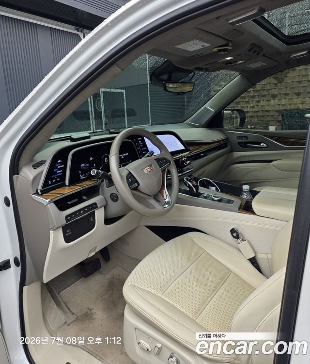 Cadillac Escalade 6.2 Sports Platinum — пробег 52 825 км — фото 5 из 5