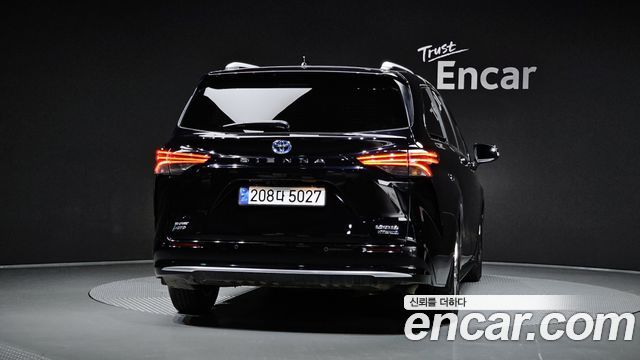 Toyota Sienna из Кореи Encar