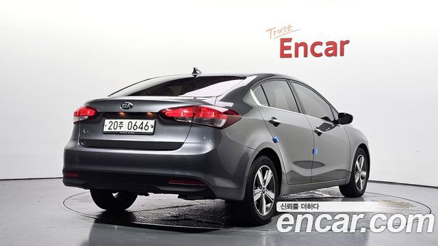 Kia K3 из Кореи Encar