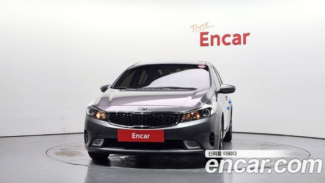 Kia K3 из Кореи Encar