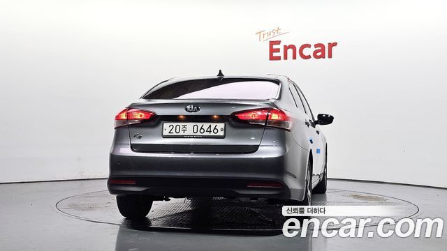 Kia K3 из Кореи Encar