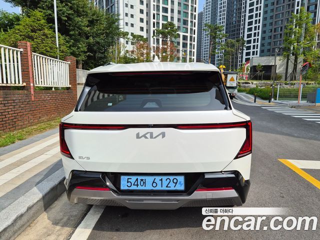 Kia EV5 Long Range 2WD Earth — пробег 521 км — фото 3 из 5