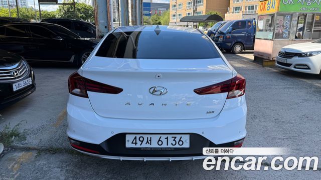 Hyundai AVANTE 1.6 Diesel Smart — пробег 158 298 км — фото 5 из 5