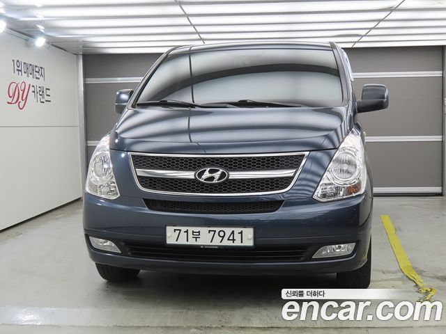 Hyundai Starex 11-Seater Wagon CVX Premium — пробег 83 223 км — фото 2 из 5