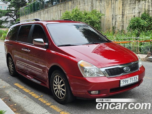 Kia Carnival Grand Carnival GLX R Special — пробег 241 700 км — фото 3 из 5