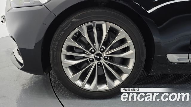 Kia K9 из Кореи Encar