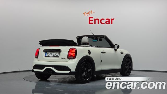 Mini Cooper Convertible из Кореи Encar