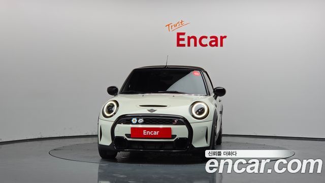 Mini Cooper Convertible из Кореи Encar