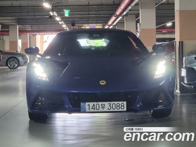 Lotus Emira 3.5 — пробег 200 км — фото 2 из 5