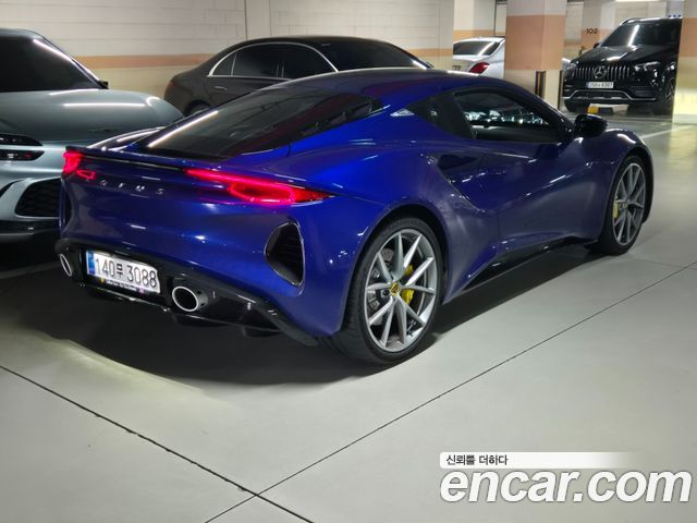 Lotus Emira 3.5 — пробег 200 км — фото 4 из 5