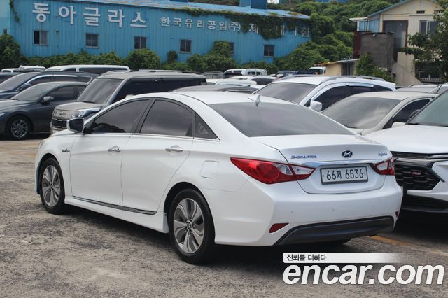 Hyundai Sonata 2.0 Modern — пробег 166 000 км — фото 3 из 5