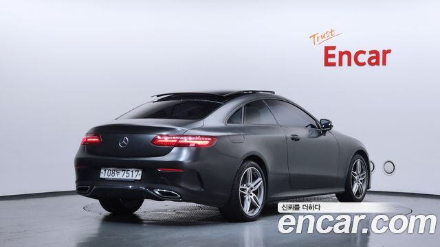 Mercedes-Benz E-Class из Кореи Encar