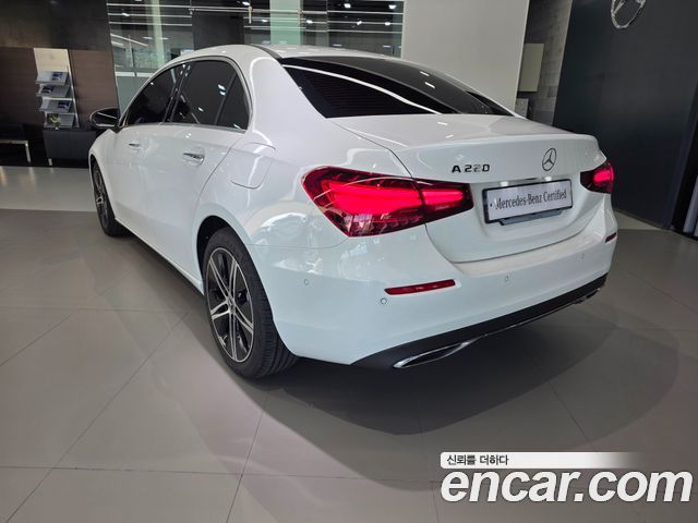 Mercedes-Benz A-Class из Кореи Encar