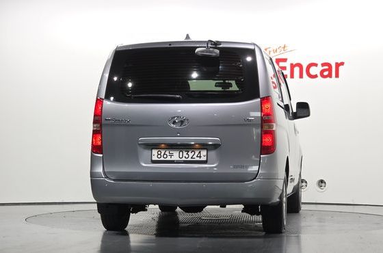 Hyundai Starex Van 5-Seater Smart — пробег 116 120 км — фото 4 из 5