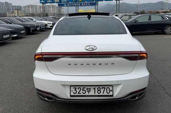 Hyundai Grandeur 2.5 Calligraphy — пробег 37 100 км — фото 4 из 5