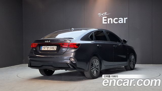 Kia K3 из Кореи Encar