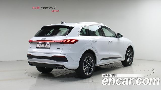 Audi Q5 40 TFSI Quiattro Advanced — пробег 20 км — фото 2 из 5