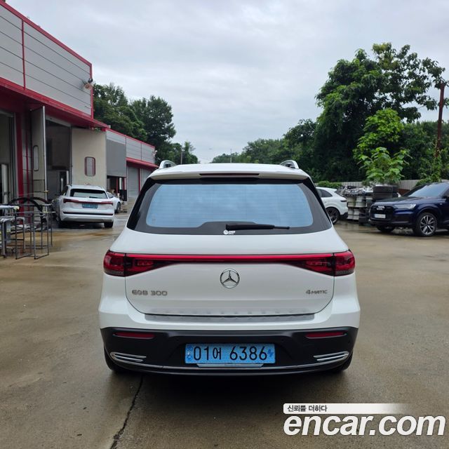 Mercedes-Benz EQB EQB300 4MATIC Electric Art — пробег 23 547 км — фото 5 из 5