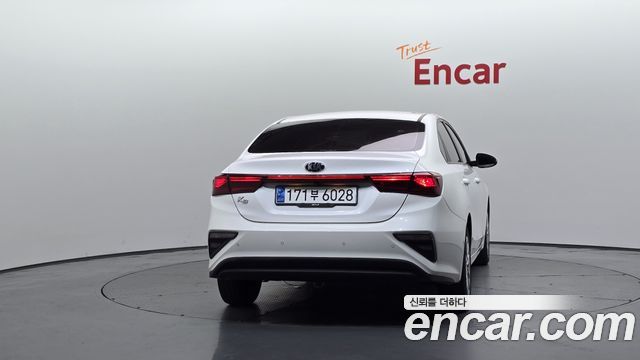 Kia K3 из Кореи Encar