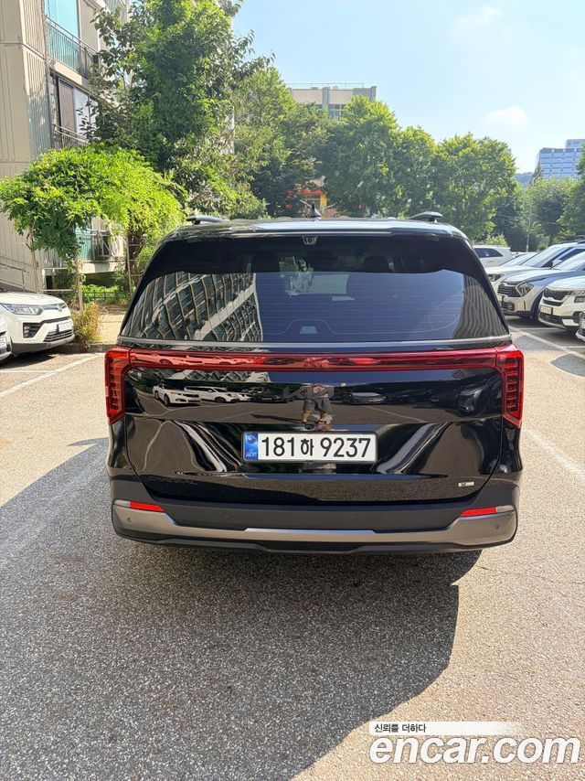 Kia Carnival Gasoline 7 Seater X Line — пробег 7 900 км — фото 5 из 5