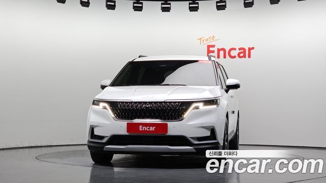 Kia Carnival 9-Seater Prestige — пробег 66 188 км — фото 3 из 5