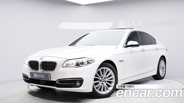 BMW 5-Series 520d Luxury Plus — пробег 93 914 км — фото 1 из 5