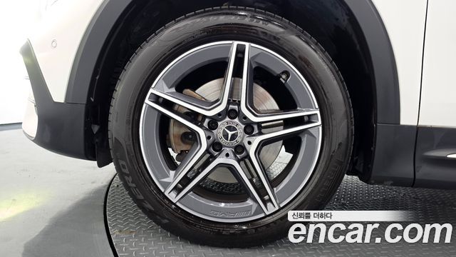 Mercedes-Benz GLB-Class из Кореи Encar