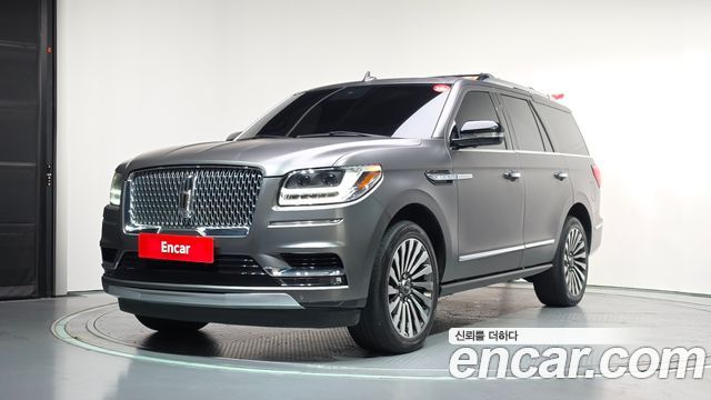 Lincoln Navigator 3.5L — пробег 68 202 км — фото 1 из 5