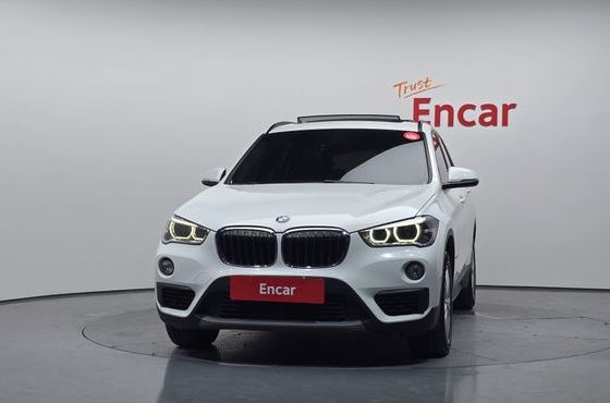 BMW X1 xDrive 18d — пробег 118 394 км — фото 3 из 5