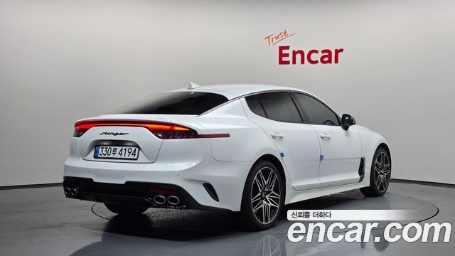 Kia Stinger из Кореи Encar
