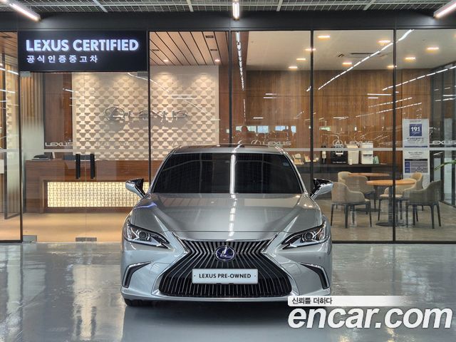 Lexus ES Luxury Plus — пробег 82 316 км — фото 3 из 5