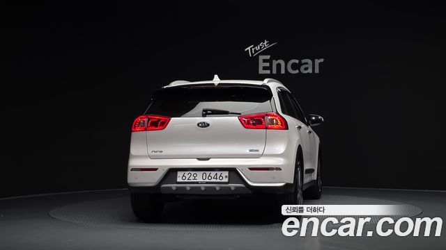 Kia Niro из Кореи Encar
